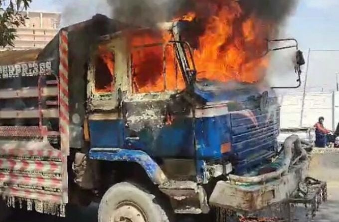khi heavy traffic dumper claims 3 lives