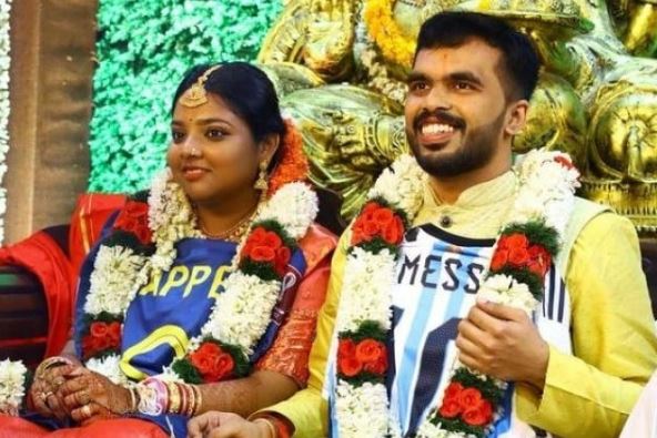 INDIAN NEW COUPLE WEARING MESSI SHIRT