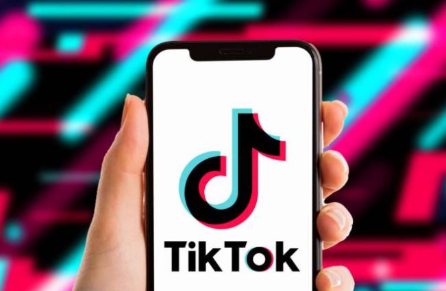 TIK TOK