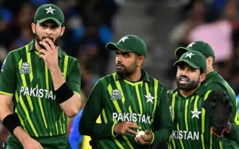 PAK WON AGAINST NZ FIRST T20 IN LAHORE