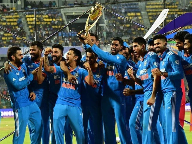 INDIAN WON ASIA CUP BEATING SIRILANKA