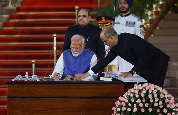 NARENDAR MODI OATH TAKING AS PM OF INDIA