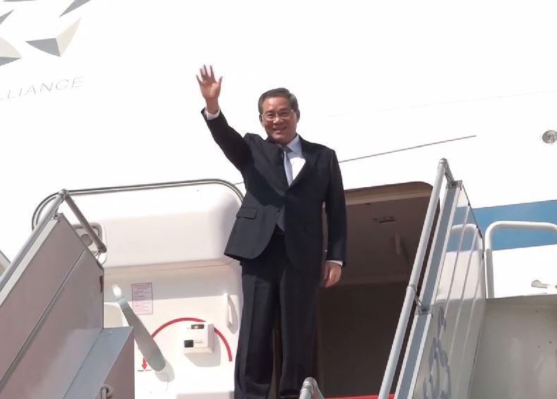 CHINESE PM IN PAKISTAN WELCOME